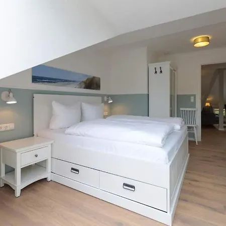 Saphira App 11 Apartment